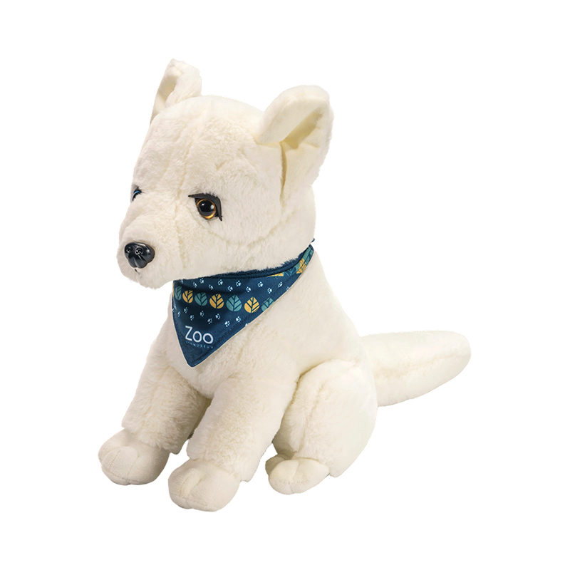 حيوانات برية تجلس على ألعاب ذئب الثلج القطيفة